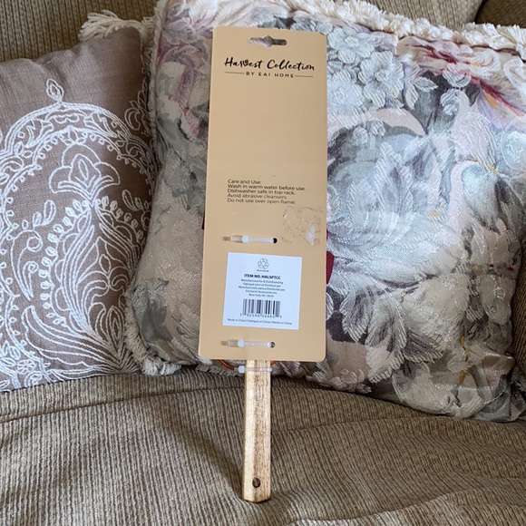 🍁🍪🍁NWT Harvest Collection Large Spatula & Cookie Cutter - Picture 4 of 6